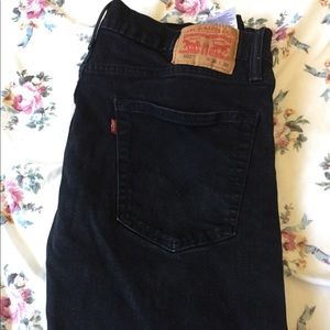 GENTLY USED BLACK LEVI JEANS